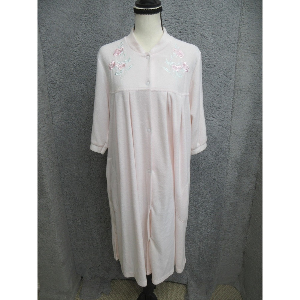 Vintage Carriage Court Embroidered Robe Womens M Pink Fleece Floral Grandmacore